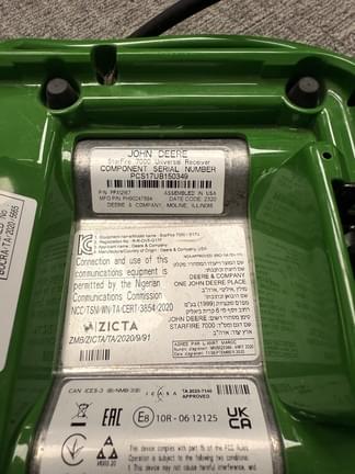 Image of John Deere 7000 equipment image 4