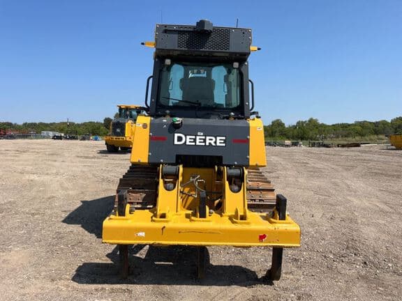 Image of John Deere 700L XLT equipment image 4