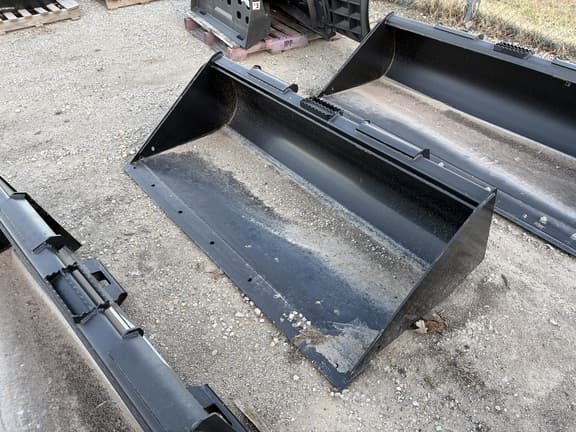 Image of John Deere C72 Primary image