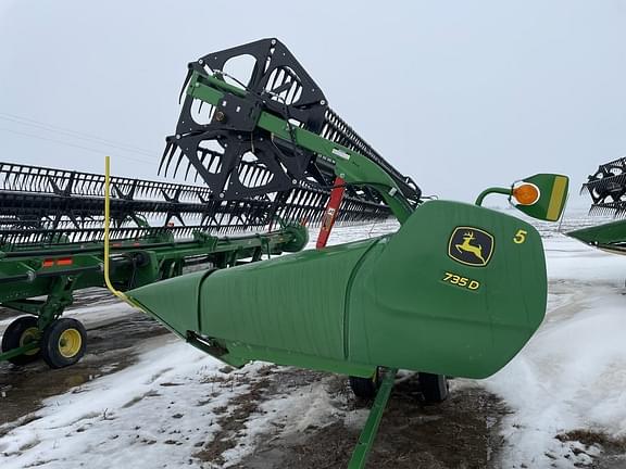 Image of John Deere 735D equipment image 1