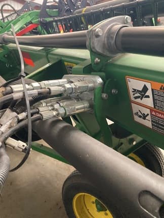 Image of John Deere 735D equipment image 2