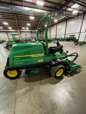 Image of John Deere 7400A equipment image 2