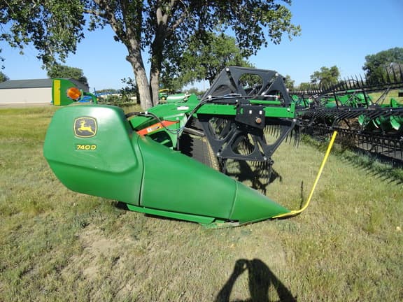 Image of John Deere 740D equipment image 2
