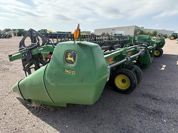Image of John Deere 740D equipment image 3