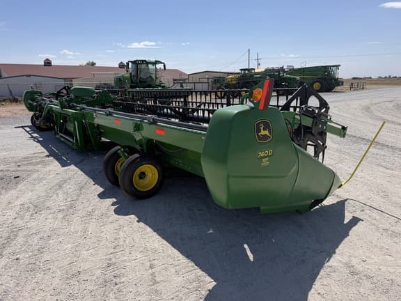 Image of John Deere 740D equipment image 4