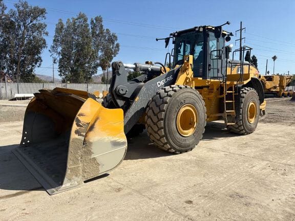 2023 John Deere 744P Equipment Image0