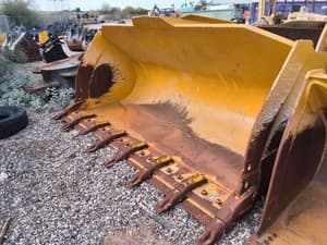 2023 John Deere Wheel Loader Bucket Image