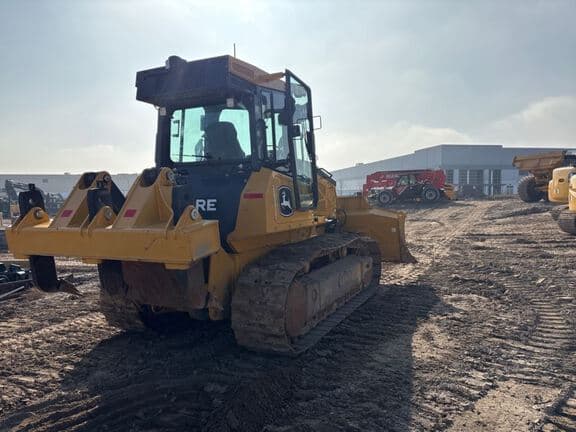 Image of John Deere 750L XLT equipment image 4