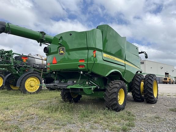 Image of John Deere S760 equipment image 3