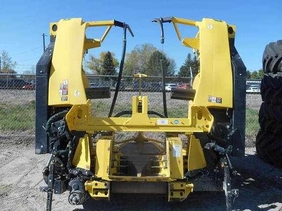 Image of John Deere 770 equipment image 1