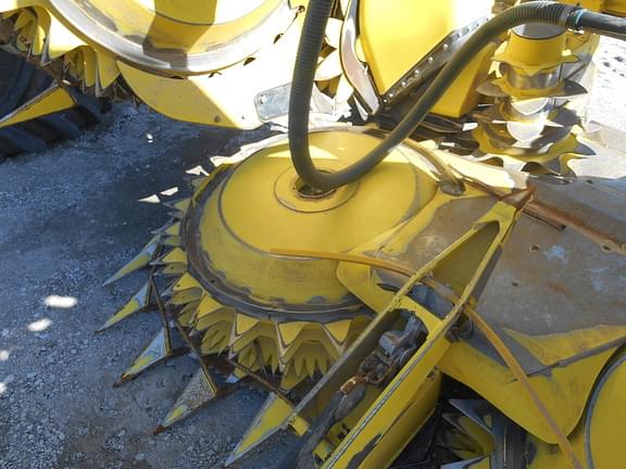 Image of John Deere 770 equipment image 4