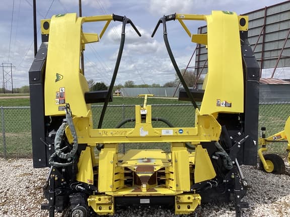 Image of John Deere 770 equipment image 3