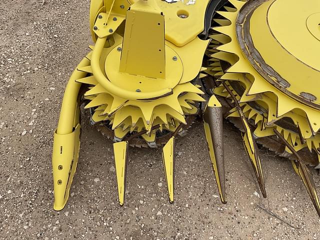 Image of John Deere 770 equipment image 1