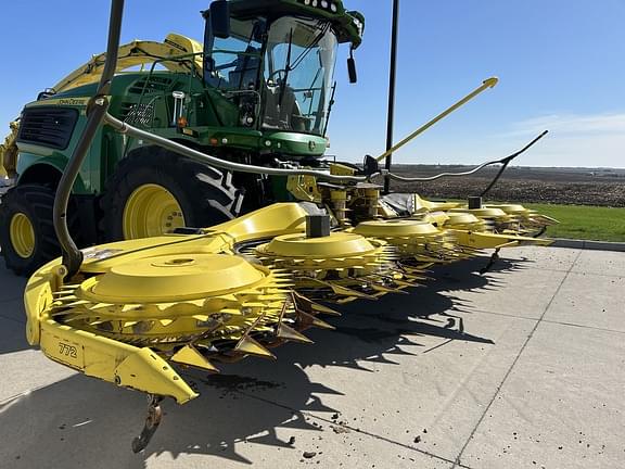 Image of John Deere 722 equipment image 3