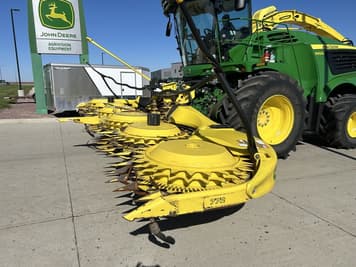 Main image John Deere 722