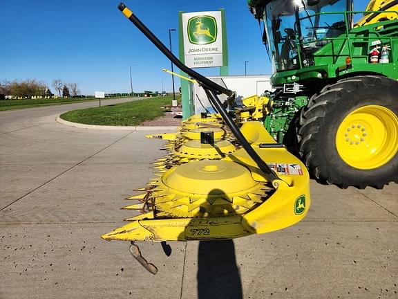 Image of John Deere 772 equipment image 3