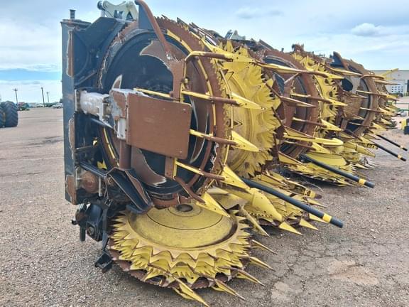 Image of John Deere 772 equipment image 2