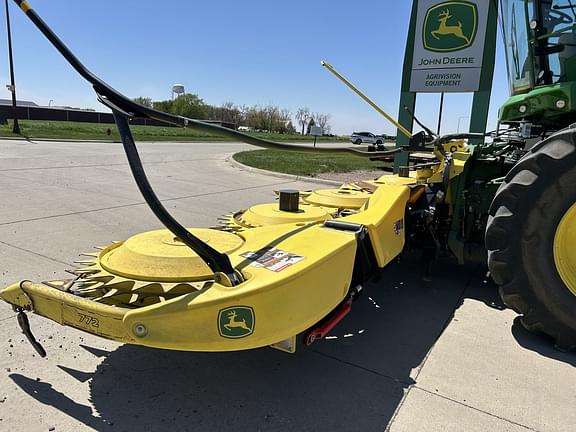 Image of John Deere 772 equipment image 2