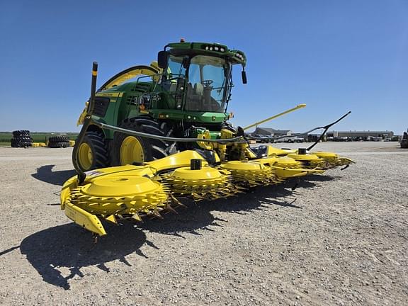 Image of John Deere 772 equipment image 3