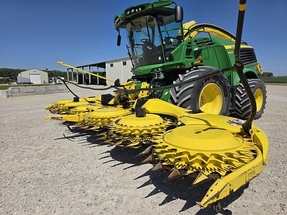 Image of John Deere 772 Primary image