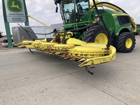 Image of John Deere 722 Primary image