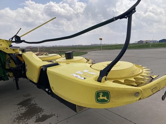 Image of John Deere 722 equipment image 2