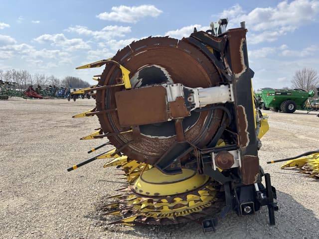 Image of John Deere 772 equipment image 3
