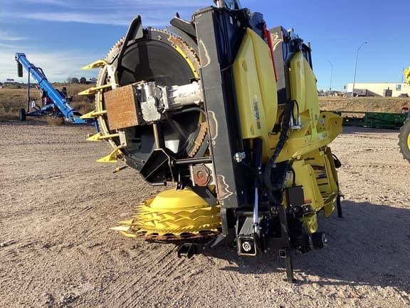 Image of John Deere 772 equipment image 3