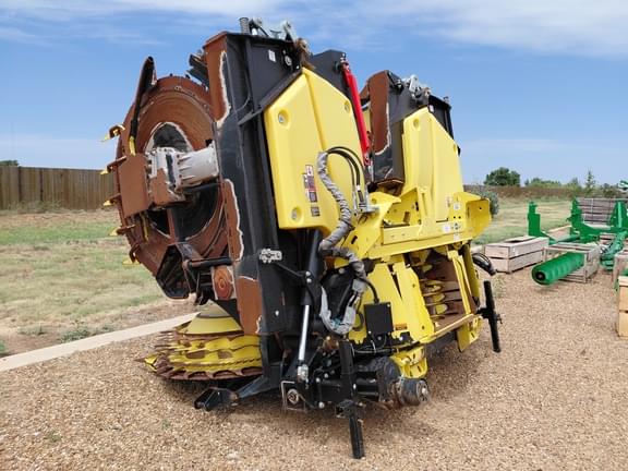 Image of John Deere 772 equipment image 2