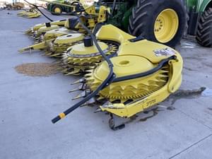 2023 John Deere 772 Image