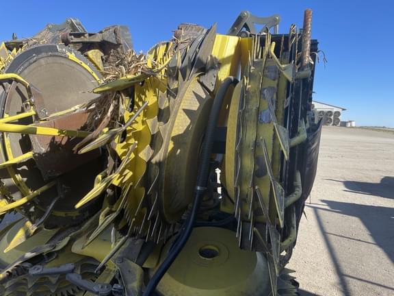 Image of John Deere 772 equipment image 4