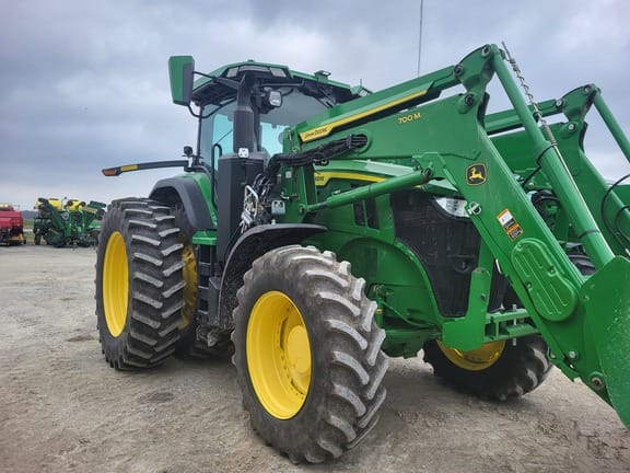 2023 John Deere 7R 210 Equipment Image0