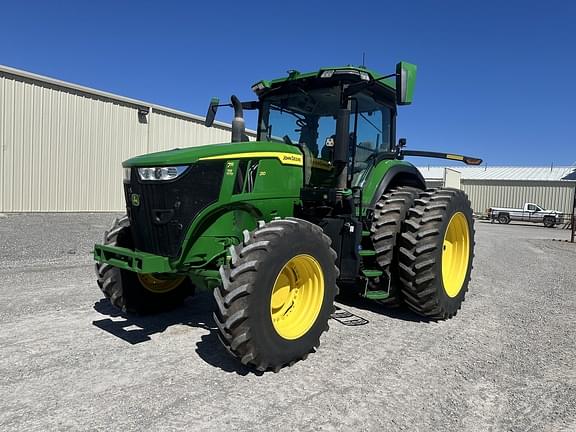 Image of John Deere 7R 210 Primary image