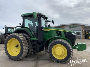Main image John Deere 7R 210