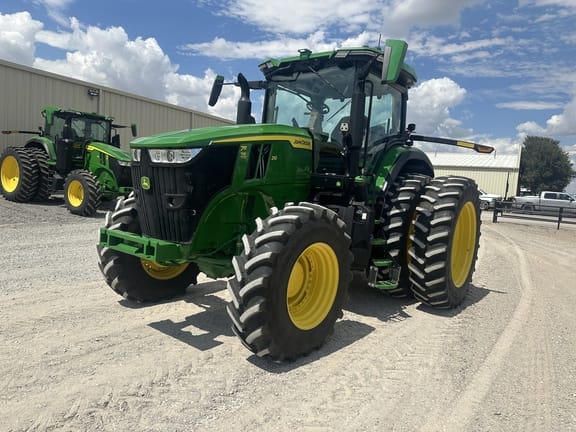 Main image John Deere 7R 210