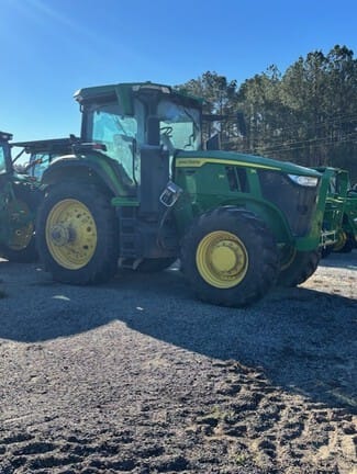 2023 John Deere 7R 210 Equipment Image0