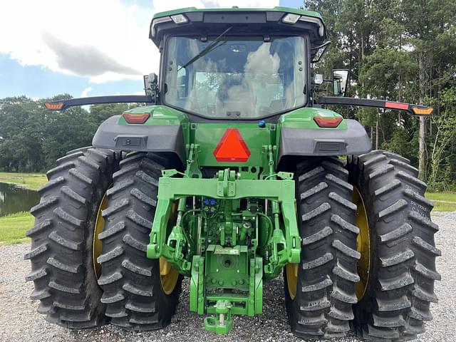 Image of John Deere 7R 210 equipment image 4