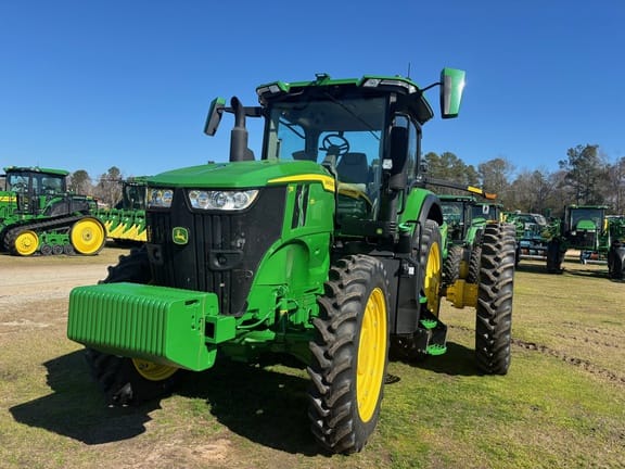 2023 John Deere 7R 210 Equipment Image0