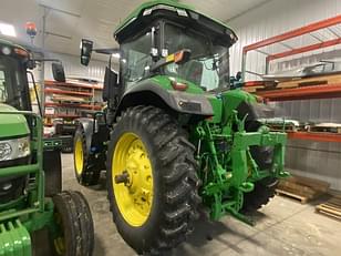 Main image John Deere 7R 210 11