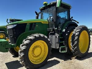 2023 John Deere 7R 210 Image