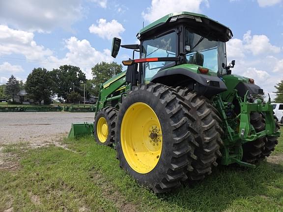 Image of John Deere 7R 230 equipment image 3