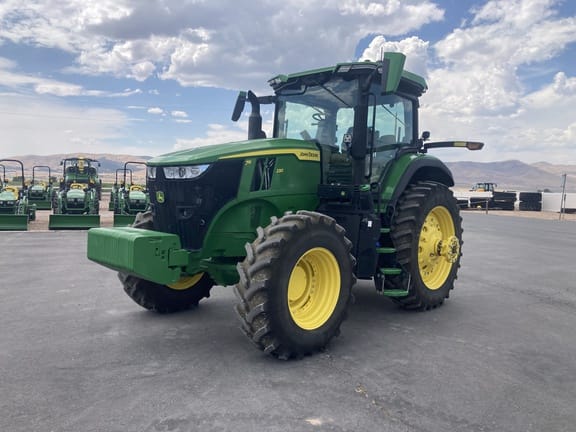 2023 John Deere 7R 230 Equipment Image0