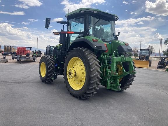 Image of John Deere 7R 230 equipment image 2