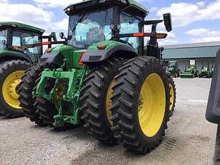 Main image John Deere 7R 230 3