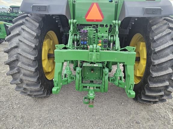 Image of John Deere 7R 230 equipment image 4