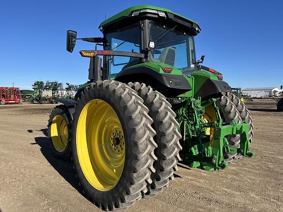 Image of John Deere 7R 230 equipment image 3