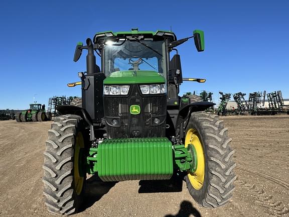 Image of John Deere 7R 230 equipment image 2