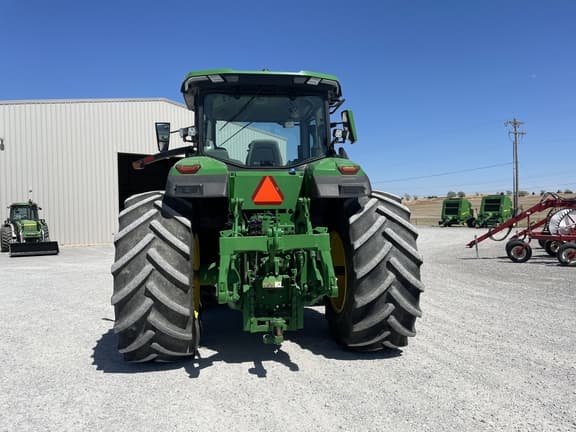 Image of John Deere 7R 230 equipment image 3