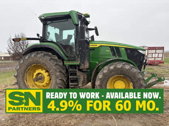 2023 John Deere 7R 230 Equipment Image0