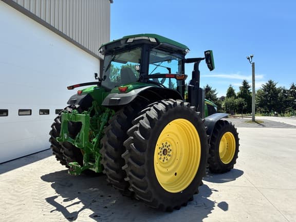 Image of John Deere 7R 250 equipment image 2